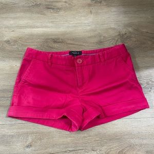 Aritzia shorts. Size 6